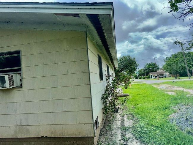 733 Phyllis Ave, House other with 3 bedrooms, 1 bathrooms and null parking in Port Arthur TX | Image 19