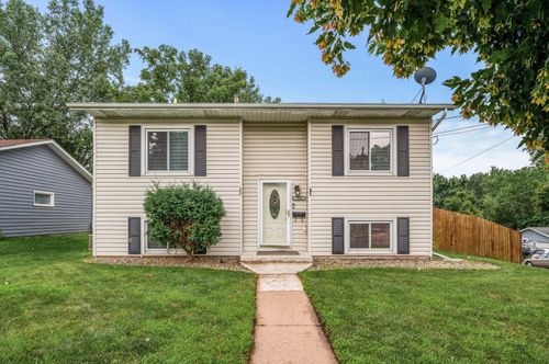 1902 3rd St E, Saint Paul, MN, 55119-4023 | Card Image