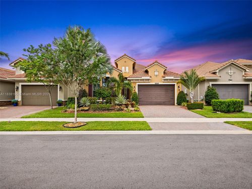 9549 Kalmar Cir W, Parkland, FL, 33076-4674 | Card Image