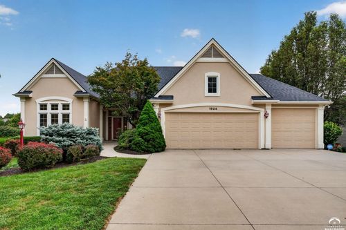 1804 Foxfire Dr, Lawrence, KS, 66047-2015 | Card Image
