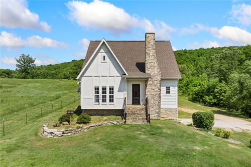 6935 Bear Creek Dr, Harrison, AR, 72601-6577 | Card Image