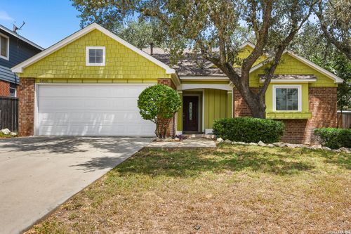 5810 Timberhurst, San Antonio, TX, 78250-4182 | Card Image