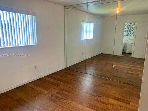 apt-49-4250 Sw 67th Ave, Miami, FL, 33155-4898 | Card Image
