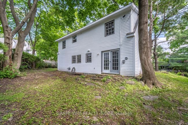 181 Maple Lane, House other with 2 bedrooms, 3 bathrooms and 2 parking in Rockcliffe ON | Image 5