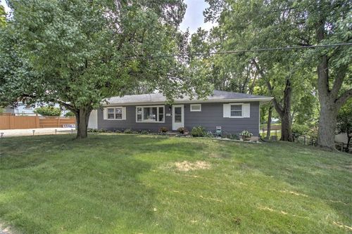3527 E Eugene Dr, Decatur, IL, 62521-2429 | Card Image