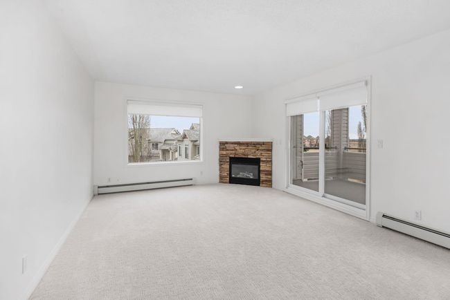 2205 - 7451 Springbank Blvd Sw, Condo with 2 bedrooms, 2 bathrooms and 1 parking in Calgary AB | Image 18