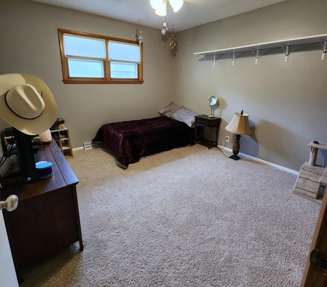 Upper Bed 1.jpg | Image 14