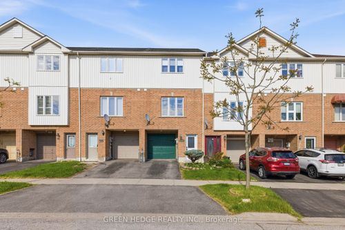 1557 Hummingbird Crt, Pickering, ON, L1V7H8 | Card Image
