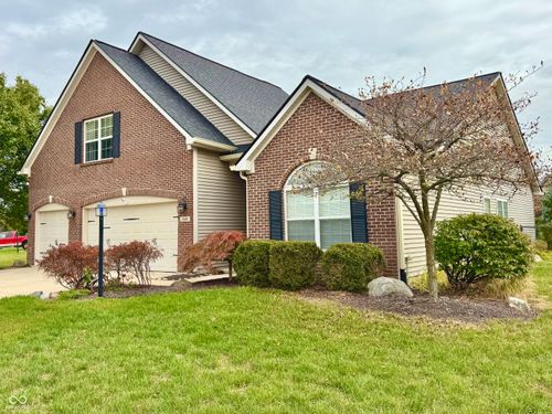 849 Harvest Lake Dr, Brownsburg, IN, 46112-8185 | Card Image