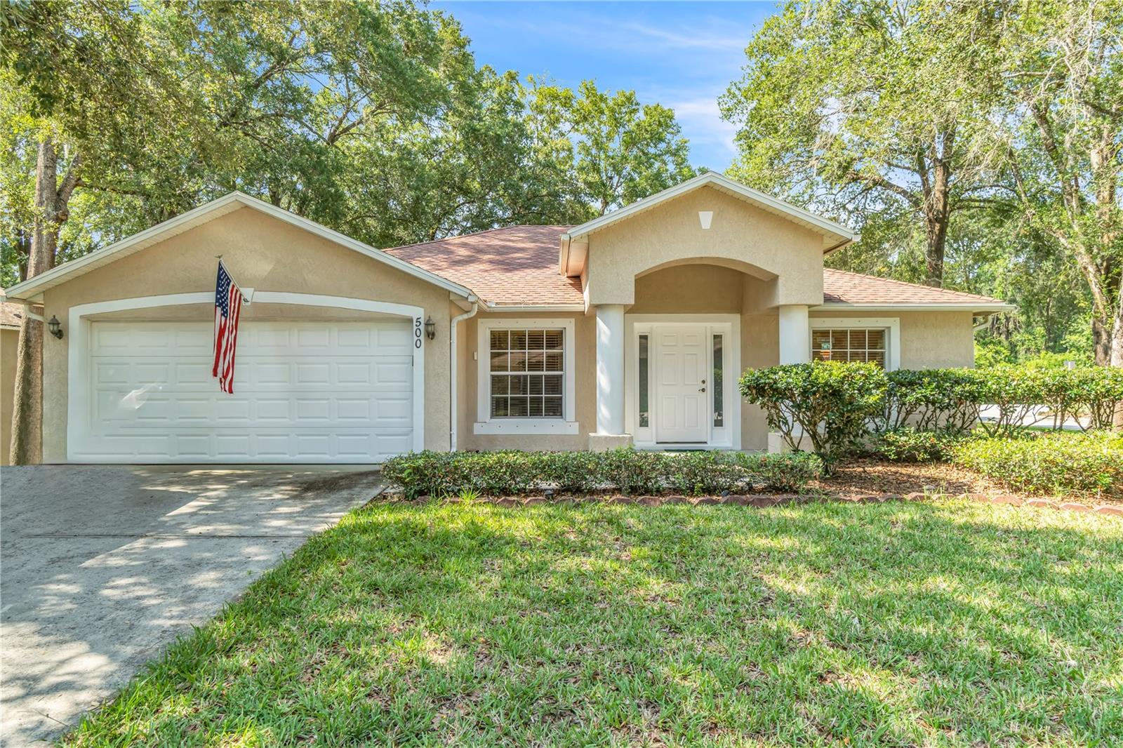 Cypress Oak Cir, Deland, FL 32720