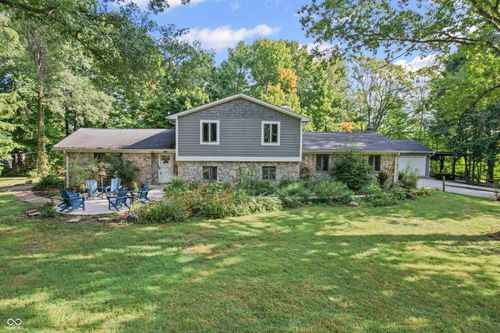 5756 Foxfire Ln, Brownsburg, IN, 46112-8765 | Card Image