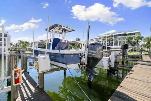 301-919 Huron Ct, Marco Island, FL, 34145-7202 | Card Image