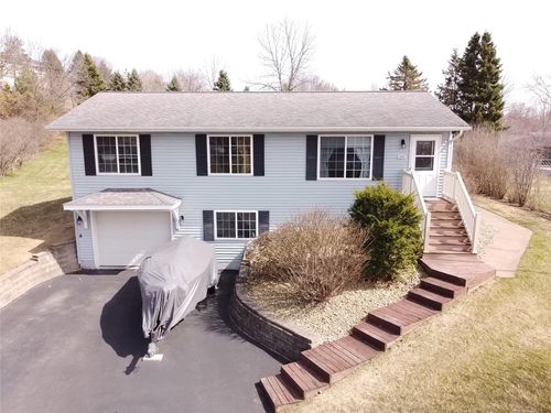 2602 Ricky Ln, Menomonie, WI, 54751-1045 | Card Image