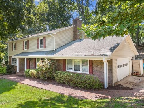 670 Harbor Cv, Gainesville, GA, 30501-1606 | Card Image