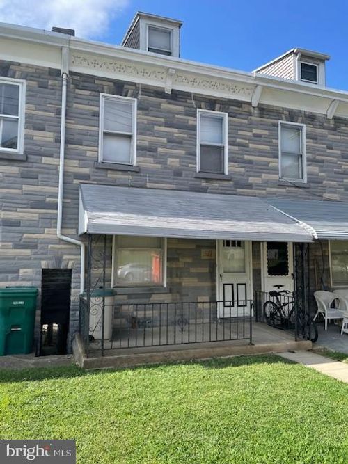 511 Park Ave, READING, PA, 19611-1923 | Card Image