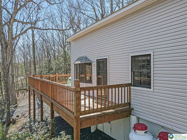 117 Boundary Rd, House other with 5 bedrooms, 2 bathrooms and null parking in Tafton PA | Image 44