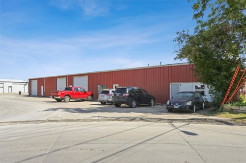 102 Washington St, Williamsburg, IA, 52361-9545 | Card Image