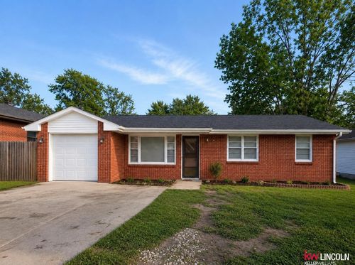 6701 Vine St, Lincoln, NE, 68505-2236 | Card Image