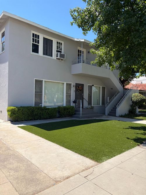 1527 N Van Ness Avenue, Fresno, CA, 93728 | Card Image