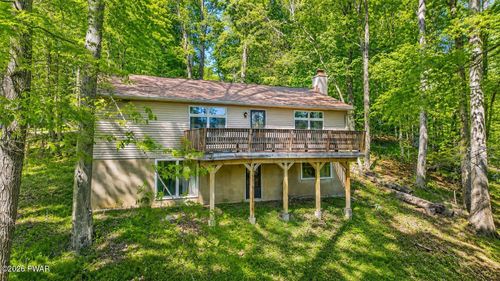21 Bruin Rd, Lake Ariel, PA, 18436-5516 | Card Image