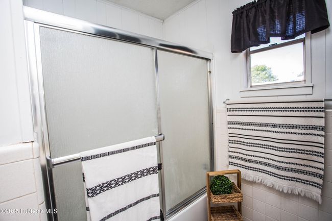 504 Avenue C, House other with 3 bedrooms, 2 bathrooms and null parking in Olton TX | Image 24