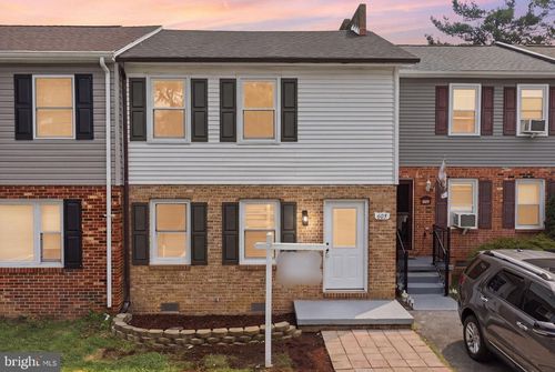 605 Carroll Dr, STEPHENS CITY, VA, 22655-2750 | Card Image