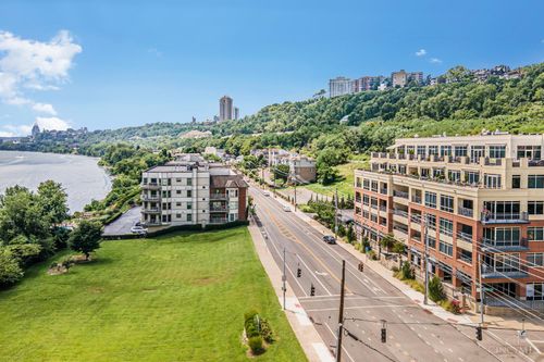 2260 Riverside Dr, Cincinnati, OH, 45202-1853 | Card Image