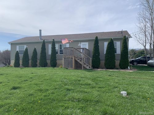 3056 Cook Rd, Grand Blanc, MI, 48439-9314 | Card Image