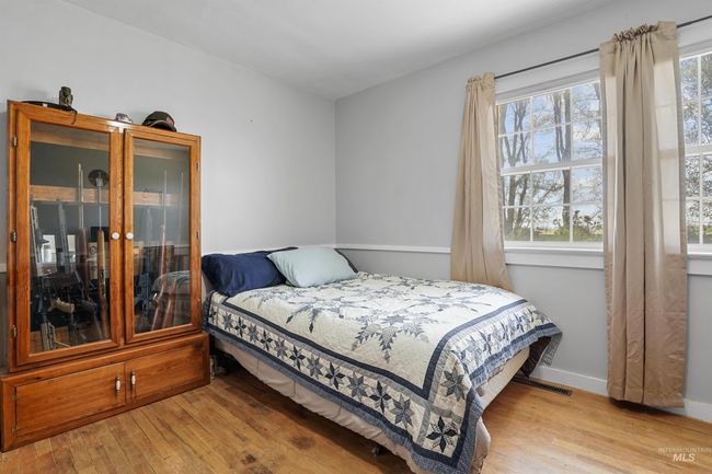360 N 700 W, House other with 4 bedrooms, 3 bathrooms and 2 parking in Paul ID | Image 14