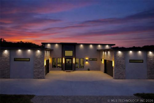 3497 E 400 Rd, Oologah, OK, 74053-3632 | Card Image