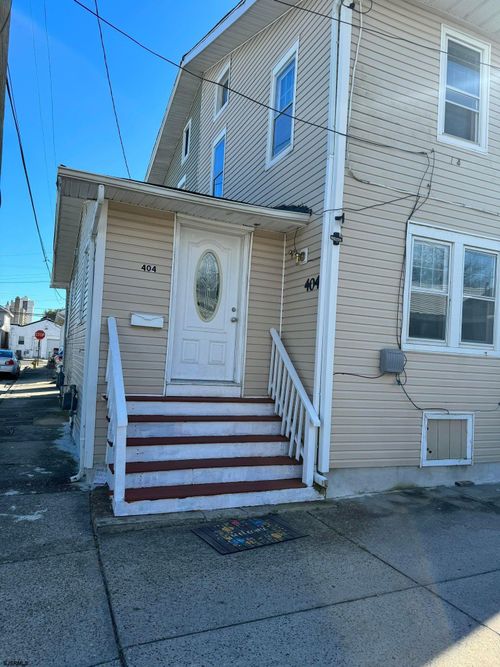 404 Warrena Rd, Atlantic City, NJ, 08401-1146 | Card Image
