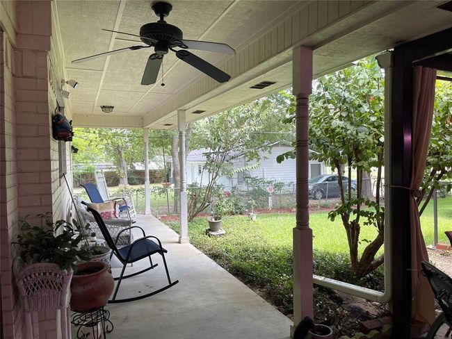 403 N Hall St, House other with 5 bedrooms, 3 bathrooms and null parking in Fairfield TX | Image 28