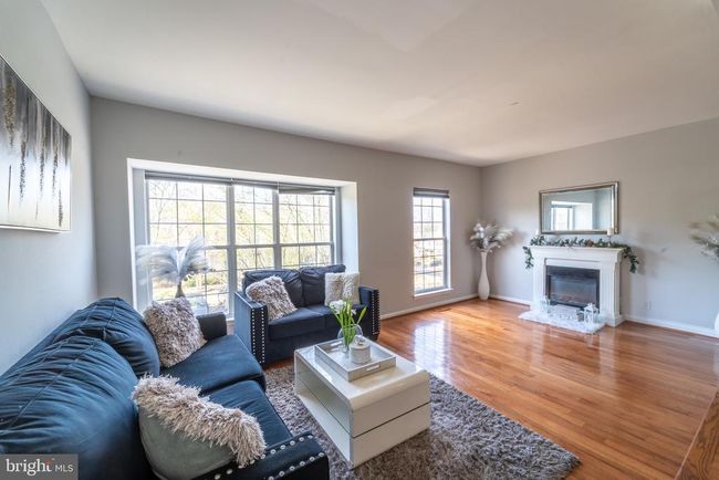 3959 Blysdale Ln, Townhouse with 3 bedrooms, 4 bathrooms and null parking in WOODBRIDGE VA | Image 4