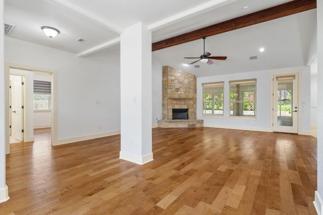 22127 Oban Dr, House other with 3 bedrooms, 3 bathrooms and null parking in Spicewood TX | Image 7