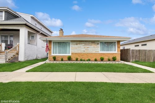 3944 Euclid Ave, Stickney, IL, 60402-4162 | Card Image