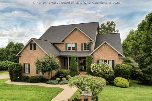 8014 Southridge Way, Hurricane, WV, 25526-7435 | Card Image