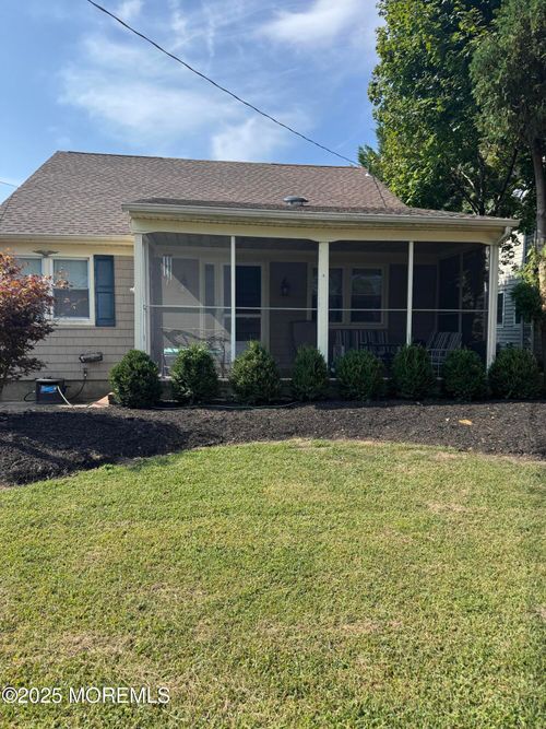 419 Union Ln, Brielle, NJ, 08730-1407 | Card Image