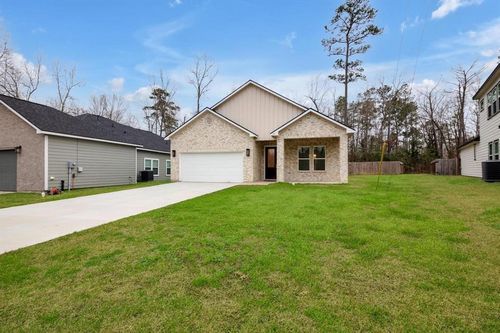 190 Glen Hvn, Livingston, TX, 77351-3945 | Card Image