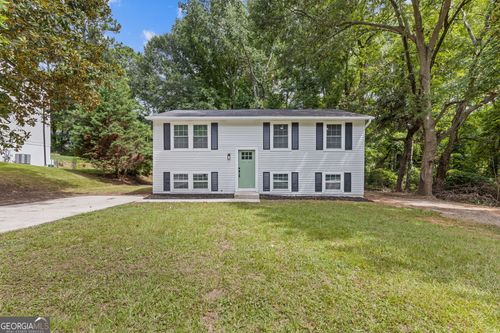 3352 Creekwood Dr, Rex, GA, 30273-2117 | Card Image