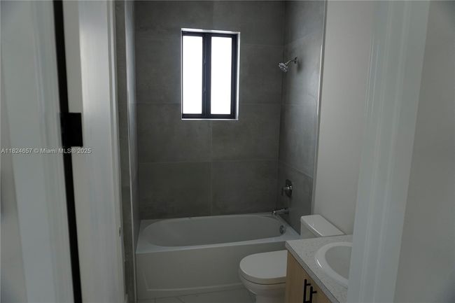12387 Sw 220 Th St, Townhouse with 3 bedrooms, 2 bathrooms and null parking in Miami FL | Image 12