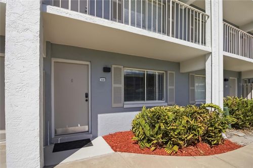 110-127 Oyster Bay Cir, ALTAMONTE SPRINGS, FL, 32701-8084 | Card Image