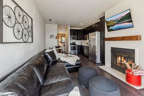 unit-406b-91400 Ryan Gulch Rd, Silverthorne, CO, 80498-5296 | Card Image