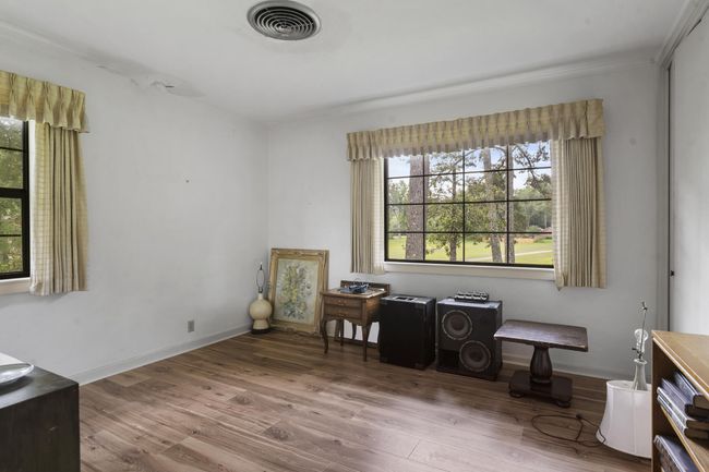 Bedroom | Image 27