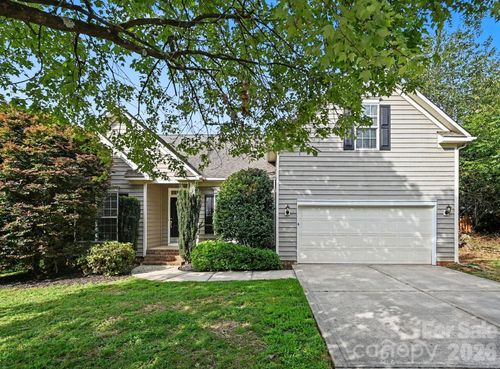 400 Amersham Ln, Waxhaw, NC, 28173-6607 | Card Image