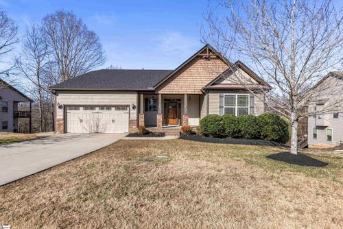 33 Crimson Glory Way, Travelers Rest, SC, 29690-6900 | Card Image