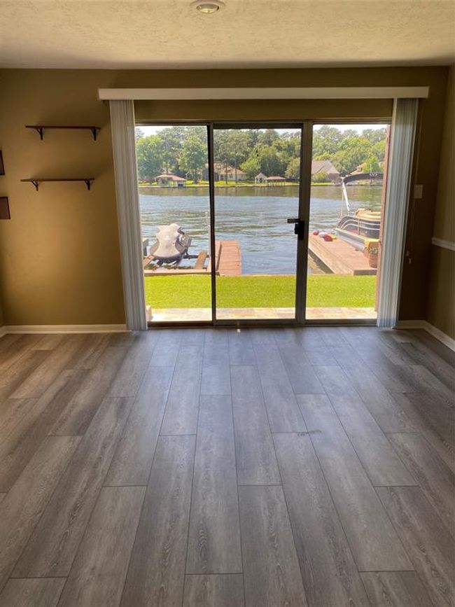APT-123F - 801 River Rd, Townhouse with 2 bedrooms, 2 bathrooms and null parking in Montgomery TX | Image 13
