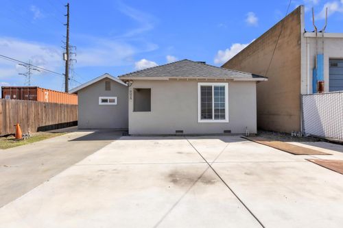 8024 19th Avenue, Sacramento, CA, 95826 | Card Image