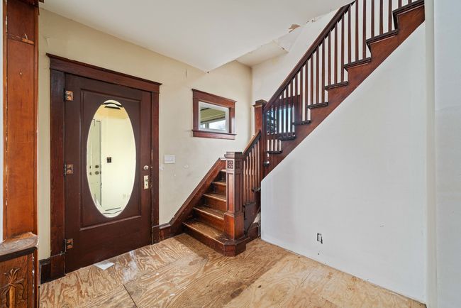 241 W Hardanger Gate, Home with 3 bedrooms, 2 bathrooms and 4 parking in LEE IL | Image 4