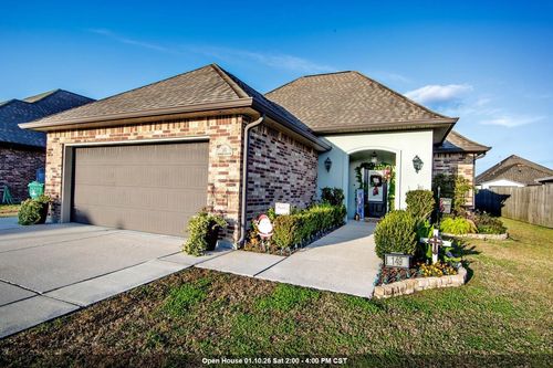 149 Magnolia Bluff Dr, Gray, LA, 70359-6000 | Card Image