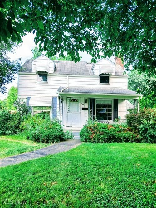 6726 Glendale Ave, Boardman, OH, 44512-4524 | Card Image